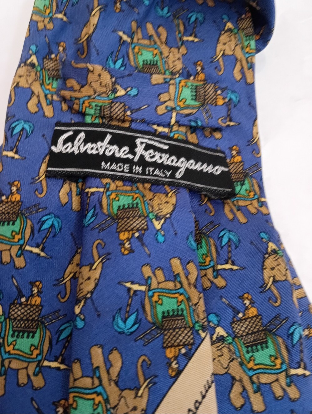 Ferragamo Mens Elephant Luxury Mens Tie